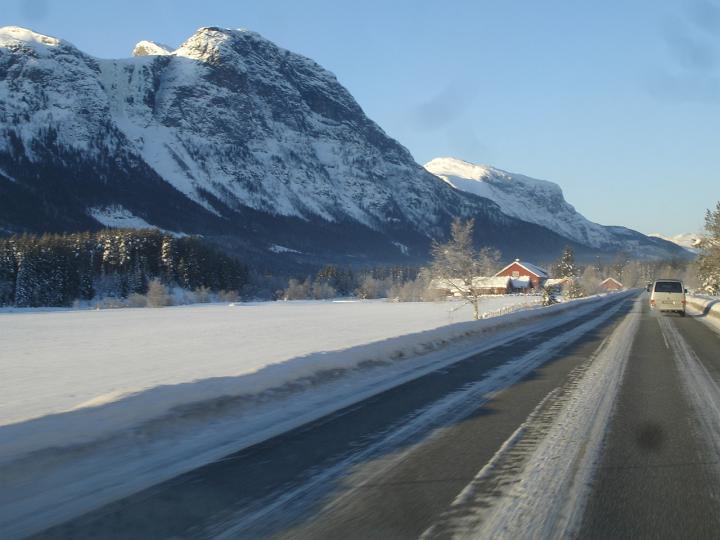 350.jpg - Fahrt ins Hemsedal